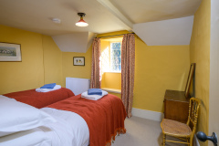 Hollybush-Cottage-Didmarton-GL9-1DW-27